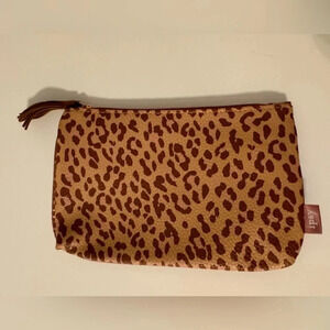 New Ipsy Cheetah Cosmetic Pouch